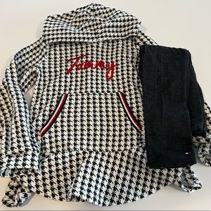 Tommy Girls Houndstooth long sleeved 2pc set- worn 1x. Sz6. In Excellent cond.